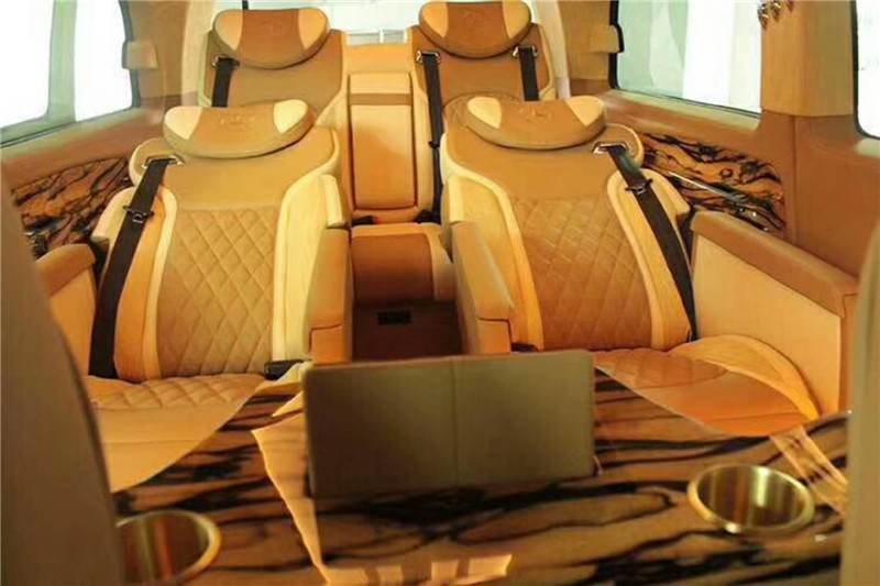 西安奔驰威霆商务车内饰改装航空座椅改装哪里有.jpg