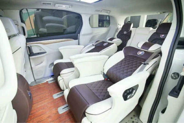 西安哪里有别克GL8商务车内饰改装厂.jpg 西安哪里有别克GL8商务车内饰改装厂.jpg